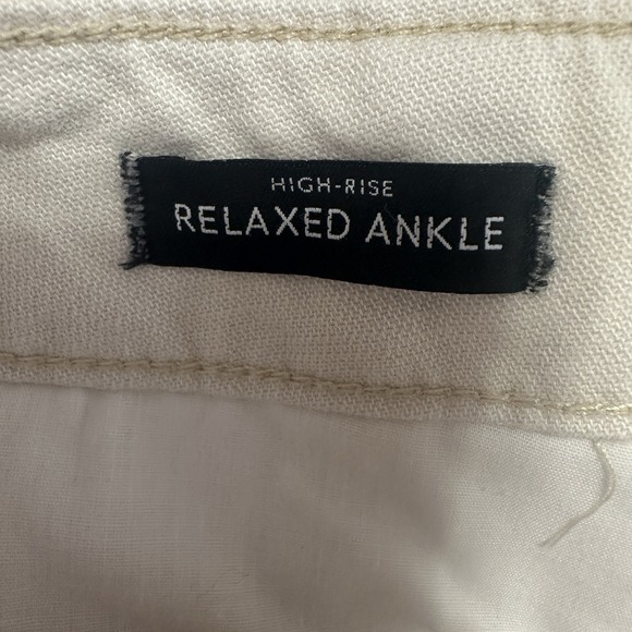 White House Black Market Pants Womens 10Long High Rise Relaxed Ankle Beige Ivory - Picture 6 of 7